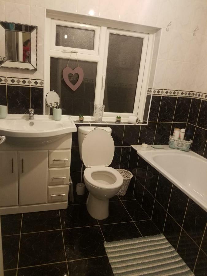 فيلا سترابينفي Comfy Quiet Town House المظهر الخارجي الصورة