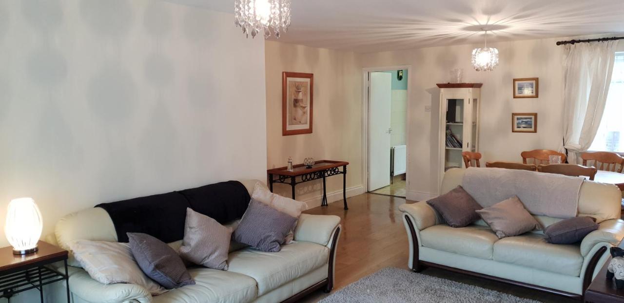 فيلا سترابينفي Comfy Quiet Town House المظهر الخارجي الصورة
