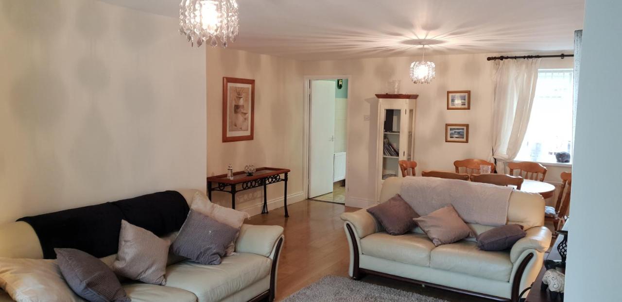 فيلا سترابينفي Comfy Quiet Town House المظهر الخارجي الصورة